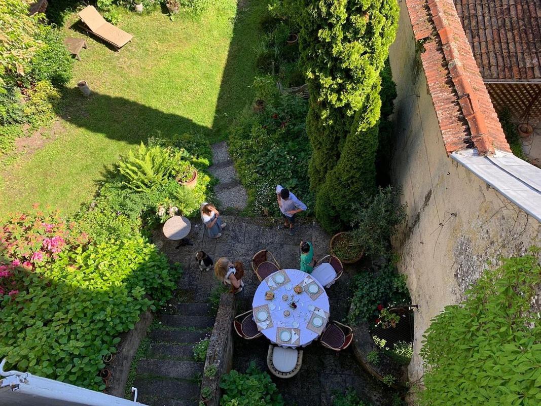 Le Clos De La Cathedrale Bazas Exteriér fotografie